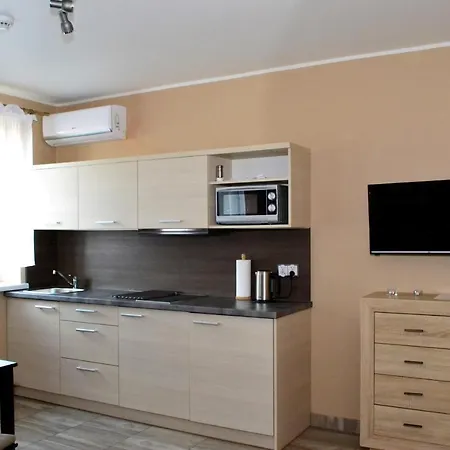 Apartment Comfort-24 *